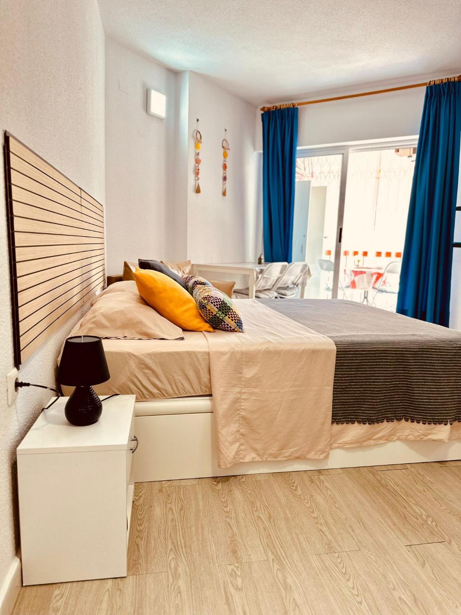 Studio Apartment Santana Habaneras - 18 At Beach With Garage, Pool And Lift Torrevieja Exterior foto