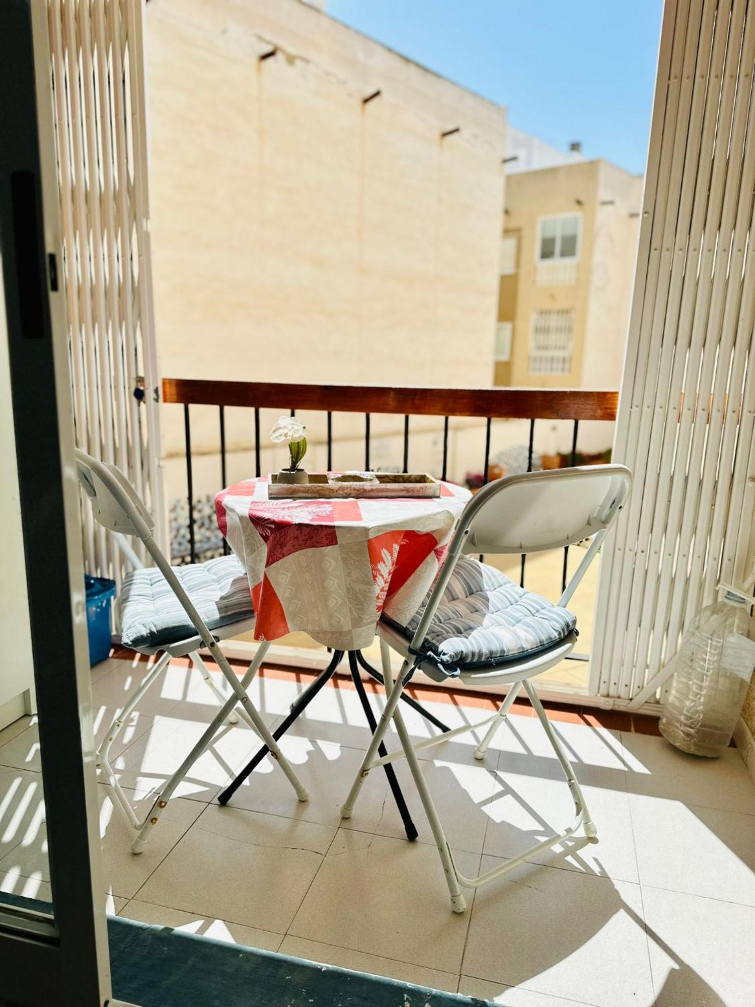 Studio Apartment Santana Habaneras - 18 At Beach With Garage, Pool And Lift Torrevieja Exterior foto